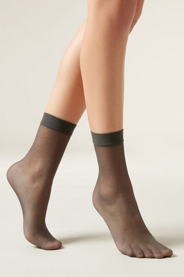 20 Denier Sheer Socks