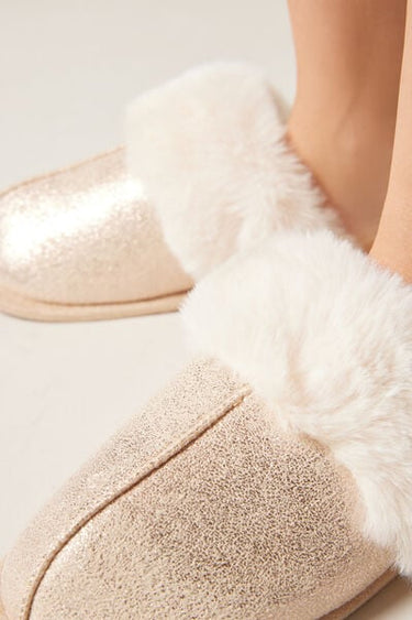 Coated-Effect Slippers