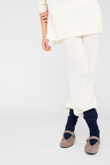Cable-Patterned Long Socks with Cashmere