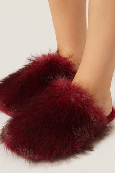 Fluffy Christmas Slippers