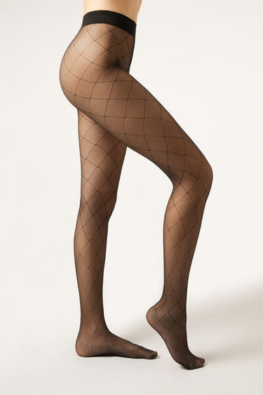Diamond-Patterned Tights
