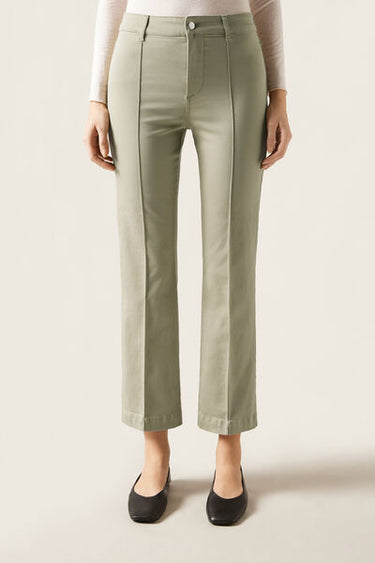 Cropped Flared Comfort Jeans